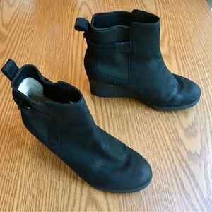 UGG Women's Indra Waterproof Black Suede Leather Buckle Wedge Bootie